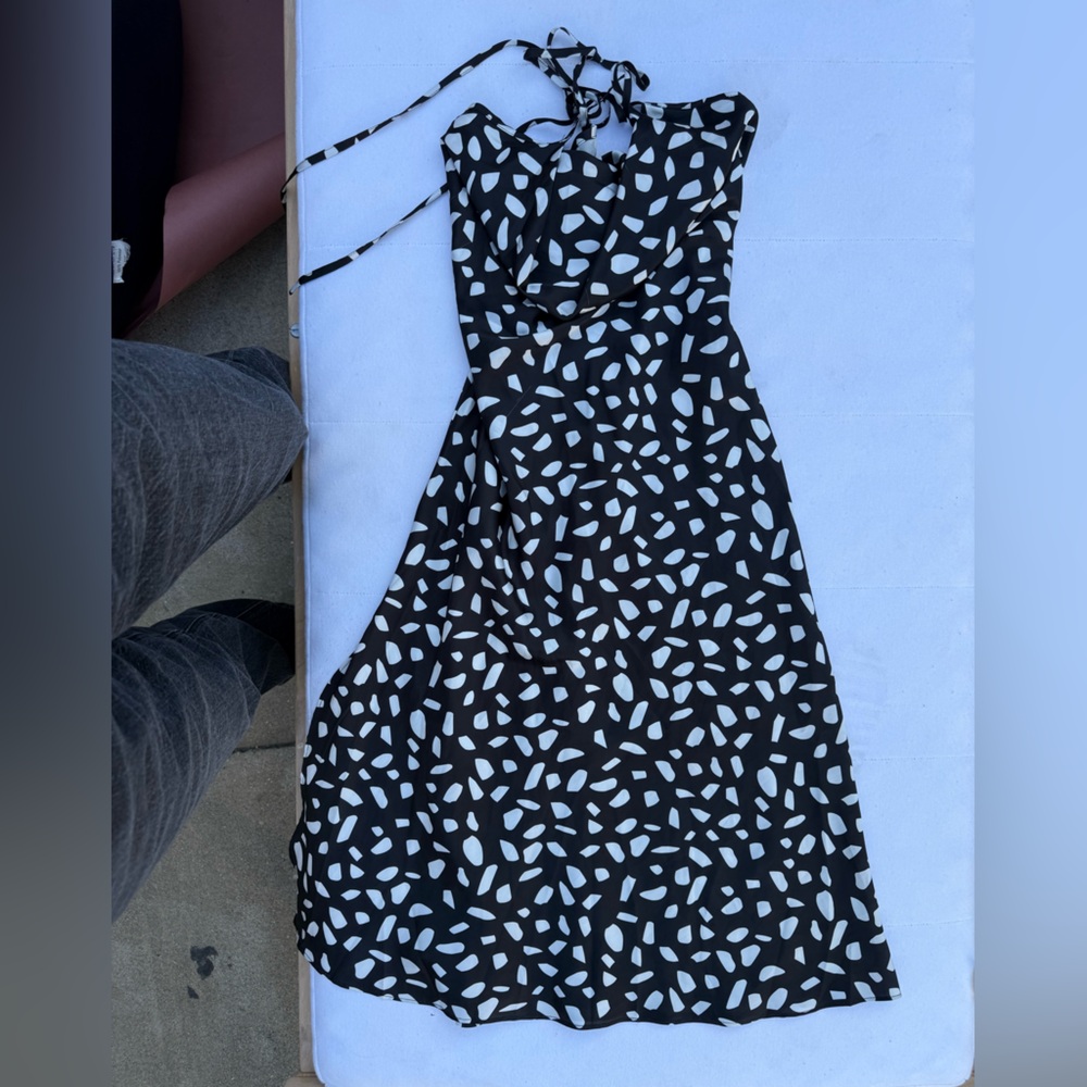 Black and white dress
